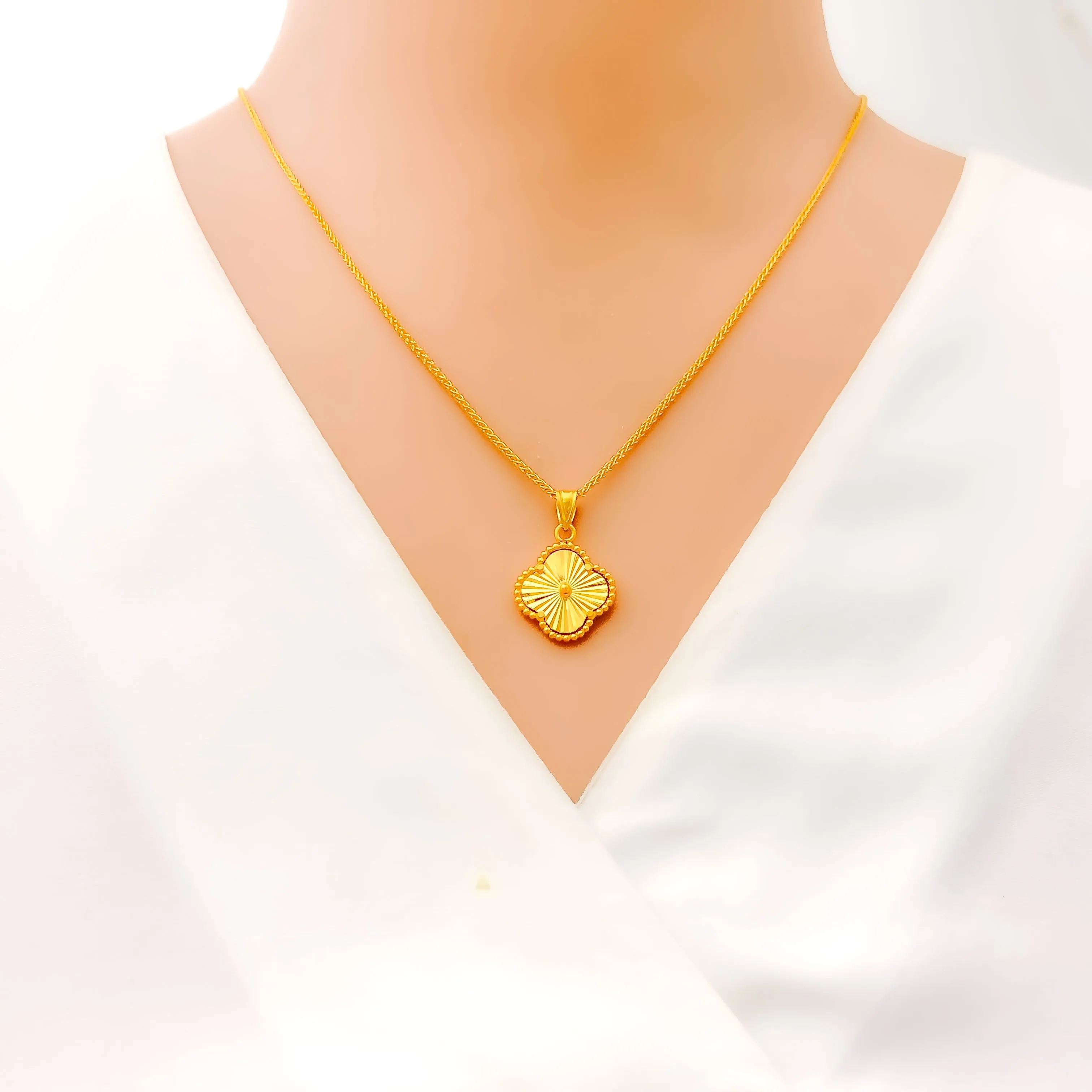 Bespoke Golden Clover 22k Gold Pendant W/ Chain