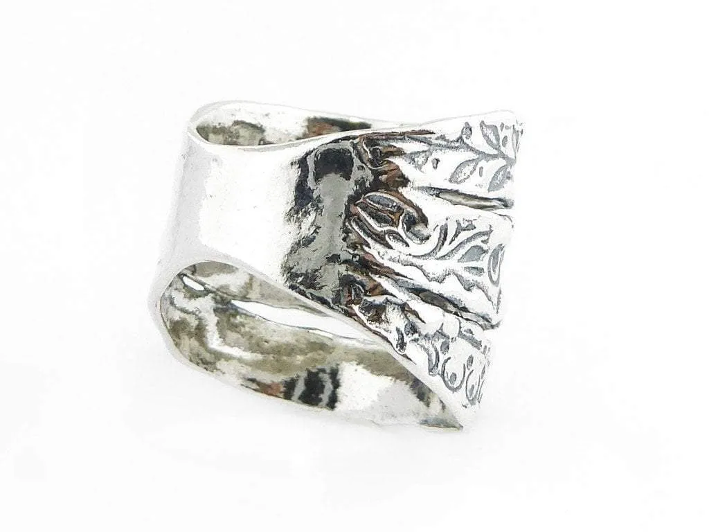 Bluenoemi - sterling silver rings for women. Made in Israel.