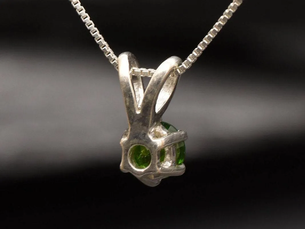 Chrome Diopside Necklace - Solitaire Round Pendant - Dainty Green Necklace