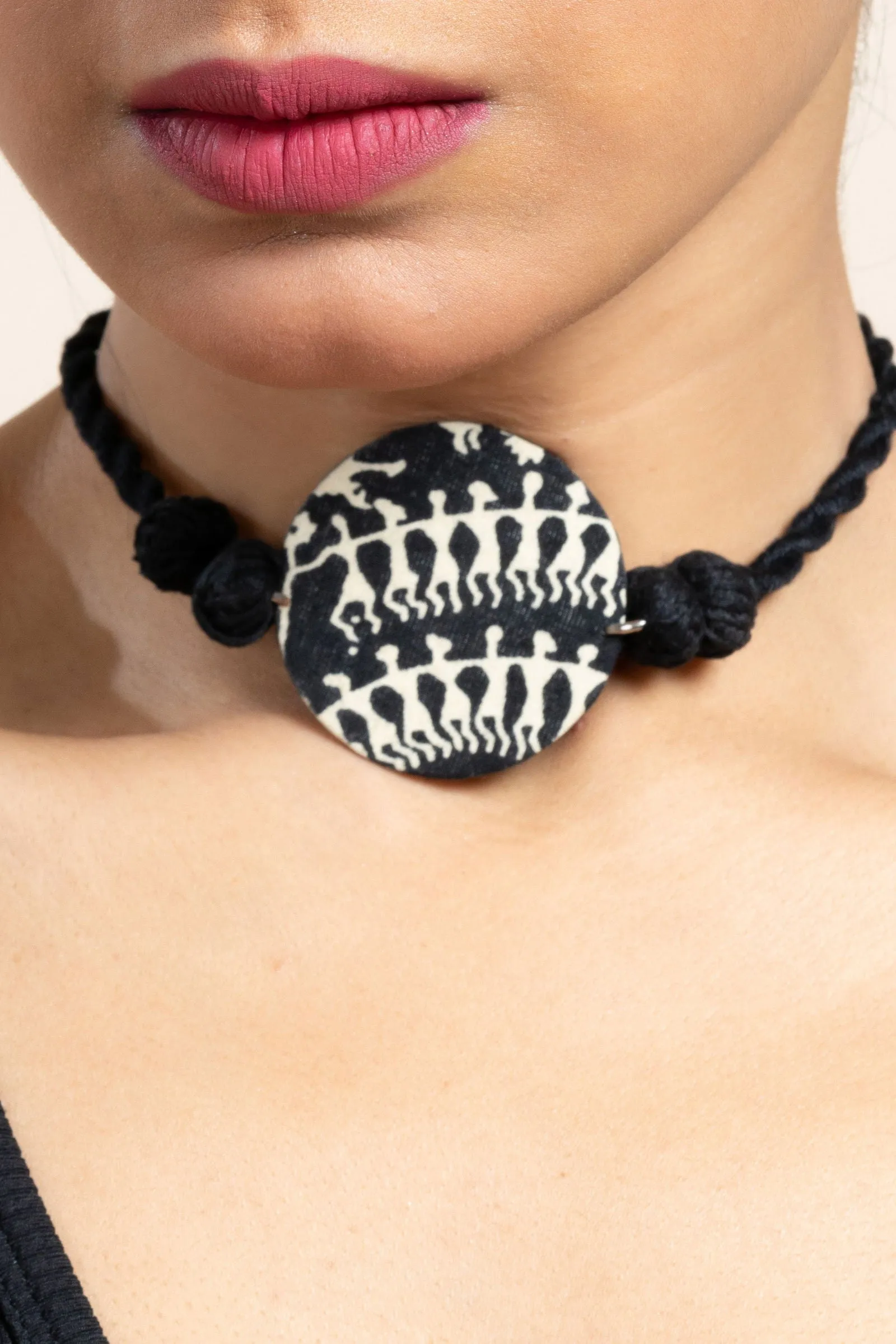 Handmade Black White Warli Fabric Choker Neckpiece with Adjustable Dori for Unique Style