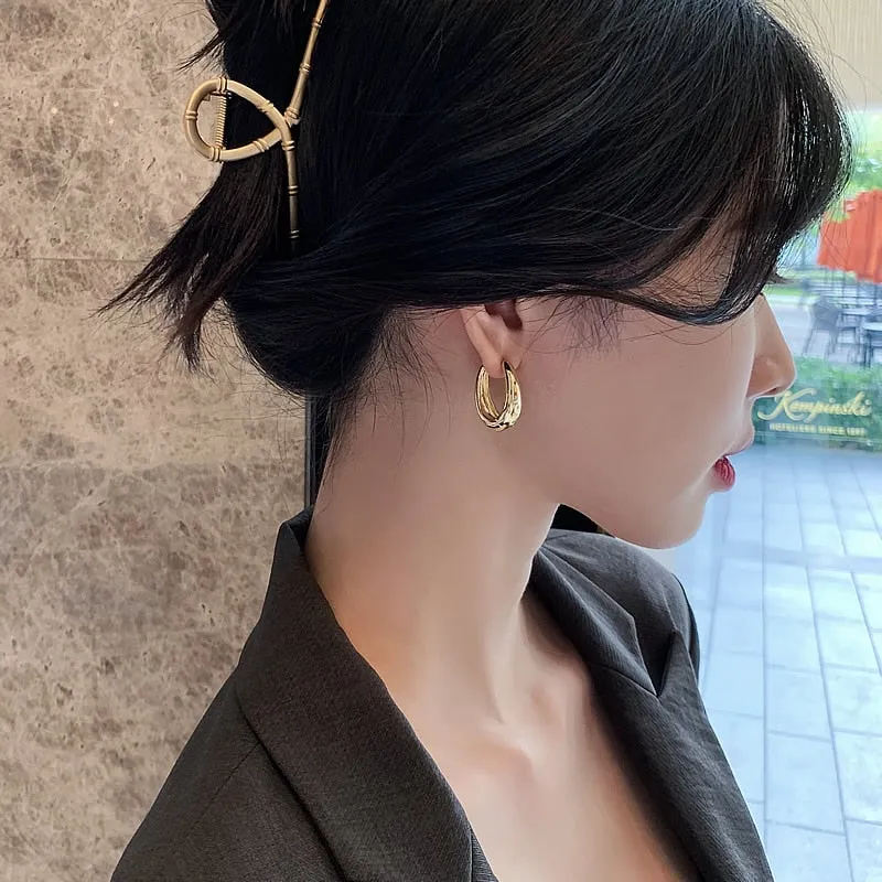 Hoop Earrings.
- Korean Jewelry 
- Daily Wear Earrings