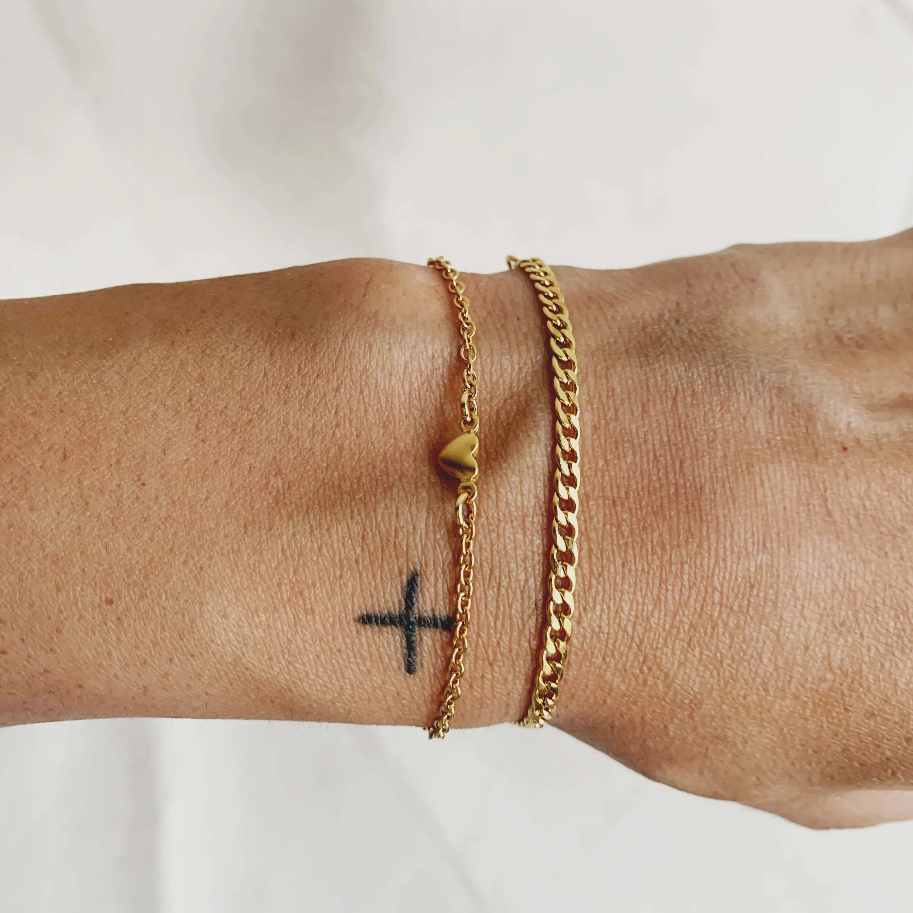 Hopeless Romantic Bracelet - Gold