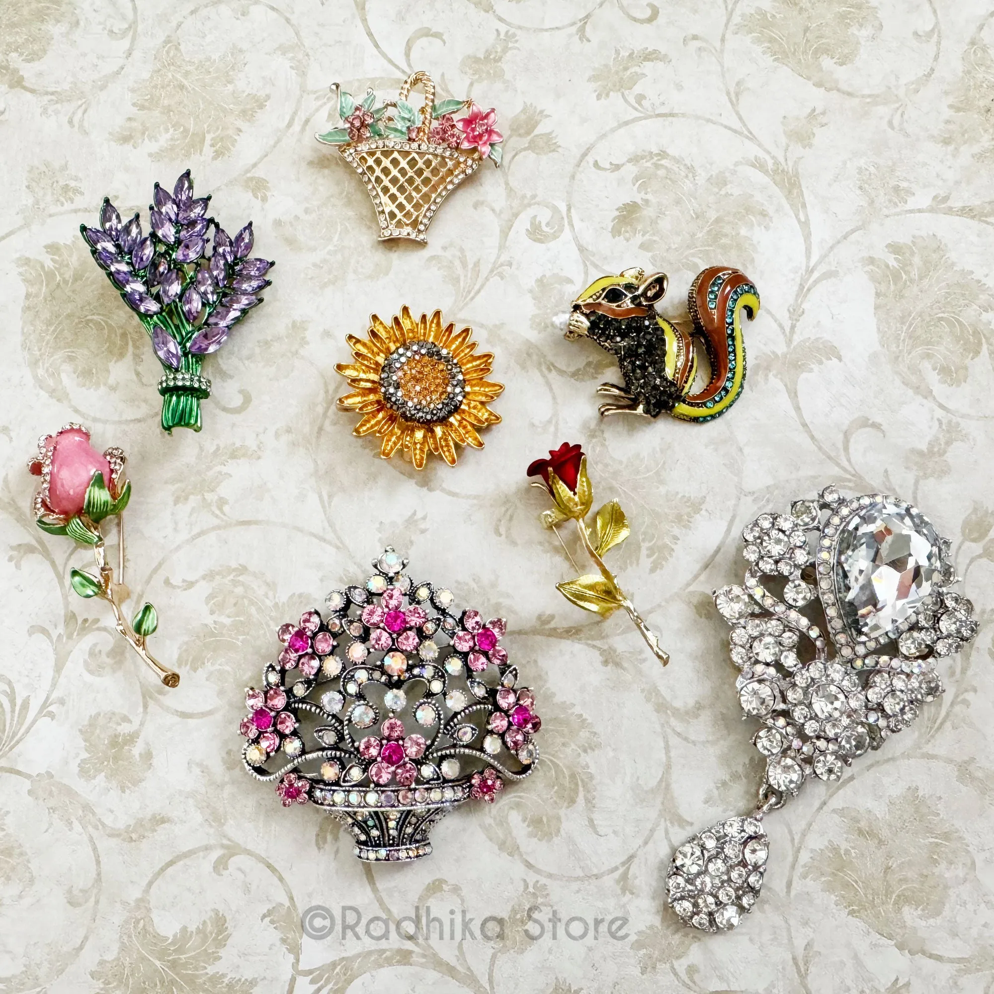 Manjari Bouquet -  Pendants-(Pins)