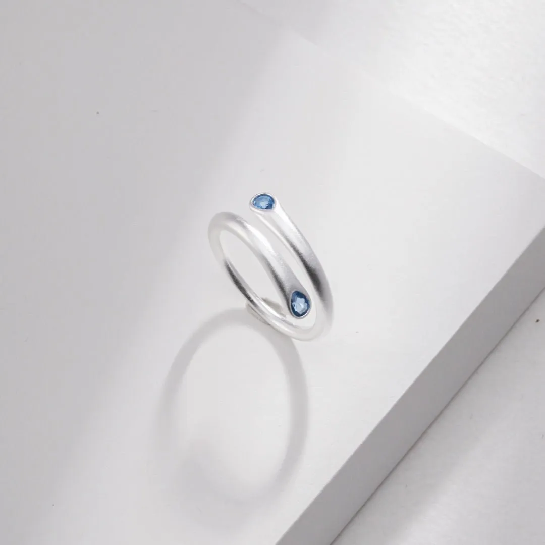 Minimalist Line Sapphire Ring