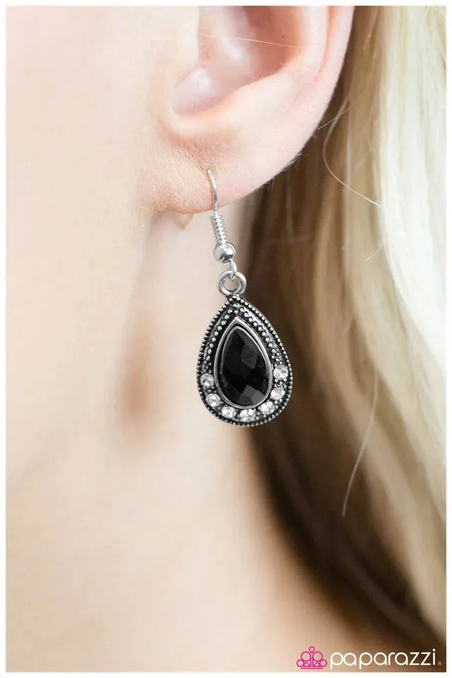 Paparazzi Earring ~ Majestically Maleficent - Black