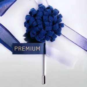 Peluche A Glorious Crescendo Blue Brooch