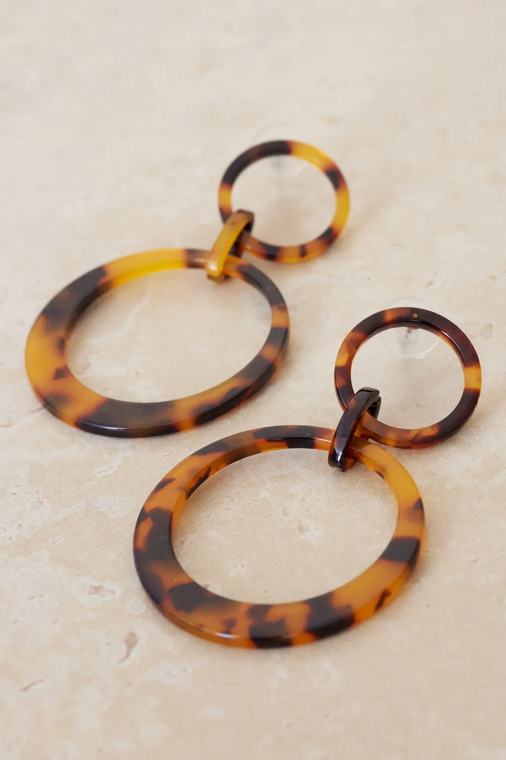 Tortoiseshell Link Earrings - Brown