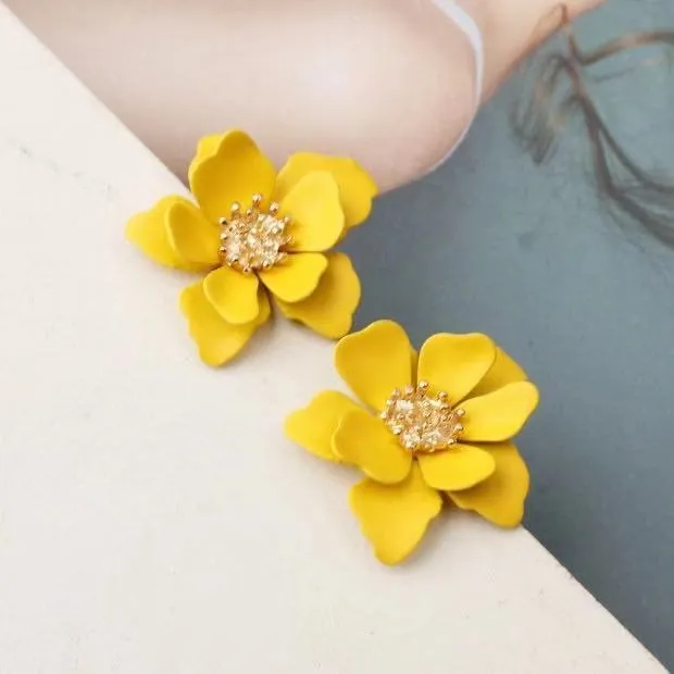 Women's Personality Creative Multi-layer Petal Flower Stud Earrings