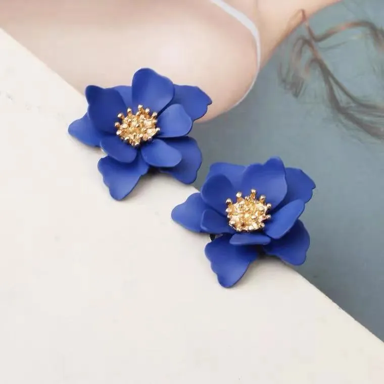 Women's Personality Creative Multi-layer Petal Flower Stud Earrings